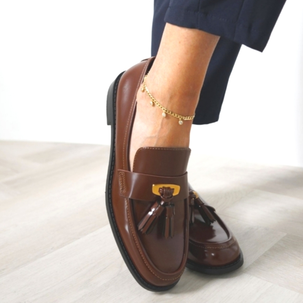 Elegant Brown Tassel Loafers for Women
